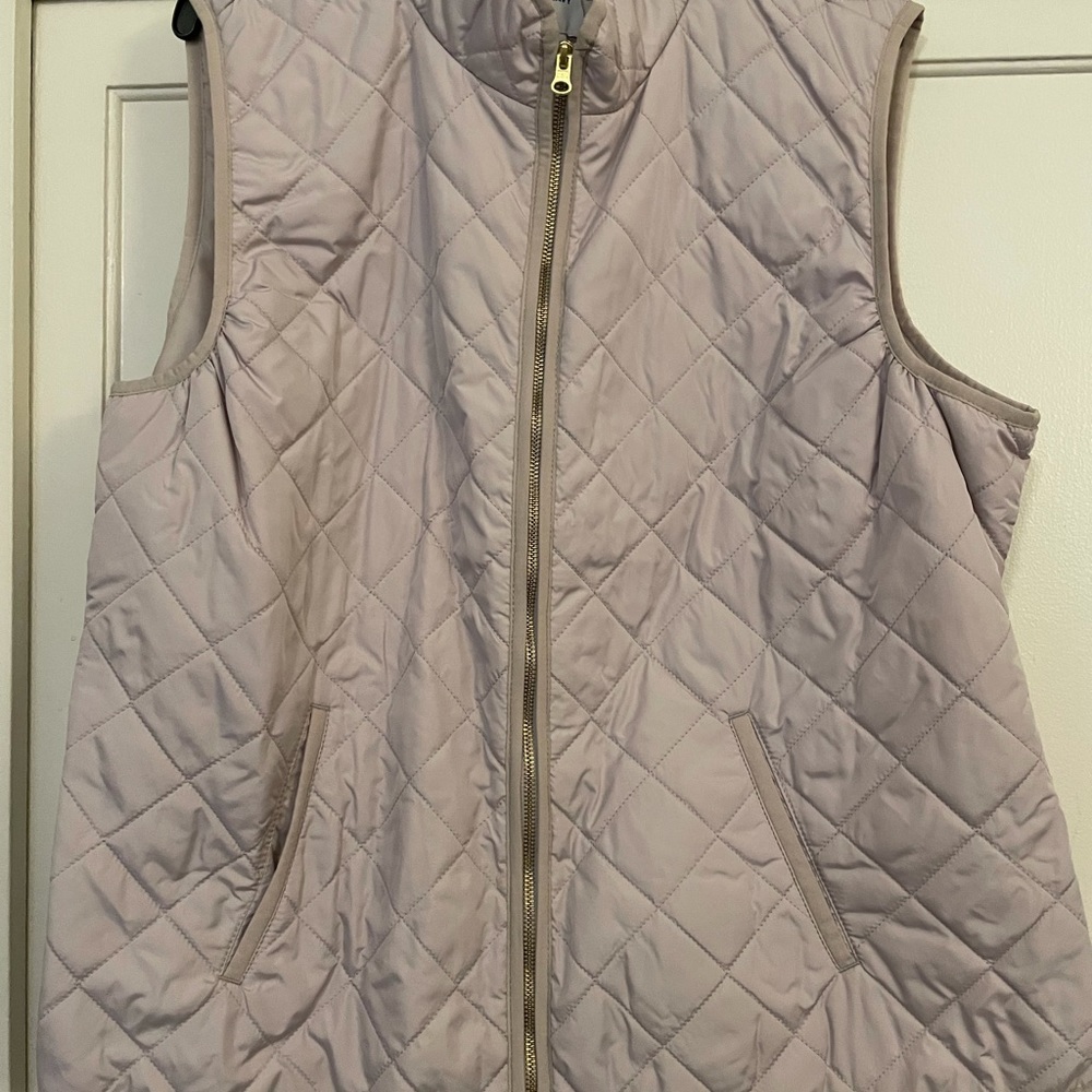 Like new women’s vest.